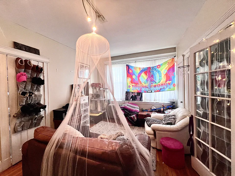 1633 Commonwealth Ave #14