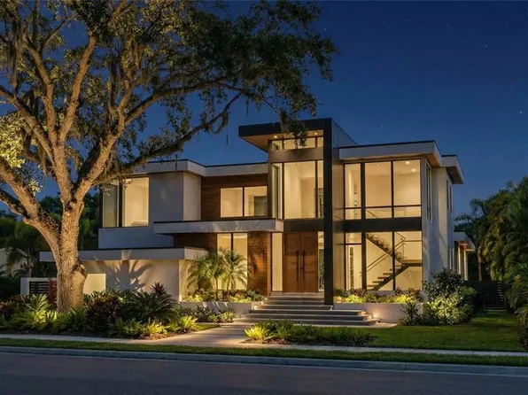 5002 W Poe Ave, Tampa, FL 33629