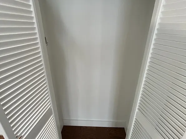 155 East 34th Street image 11 of 17