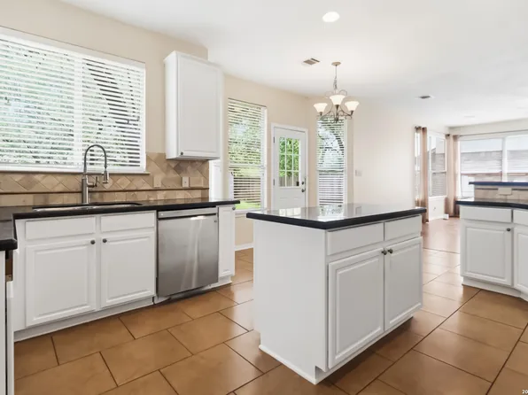 26048 stone, San Antonio, TX 78260