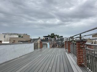 1123 Green St #2A, Philadelphia, PA 19123