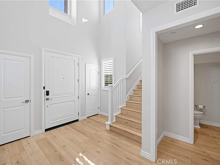 63 Darby — Photo 13