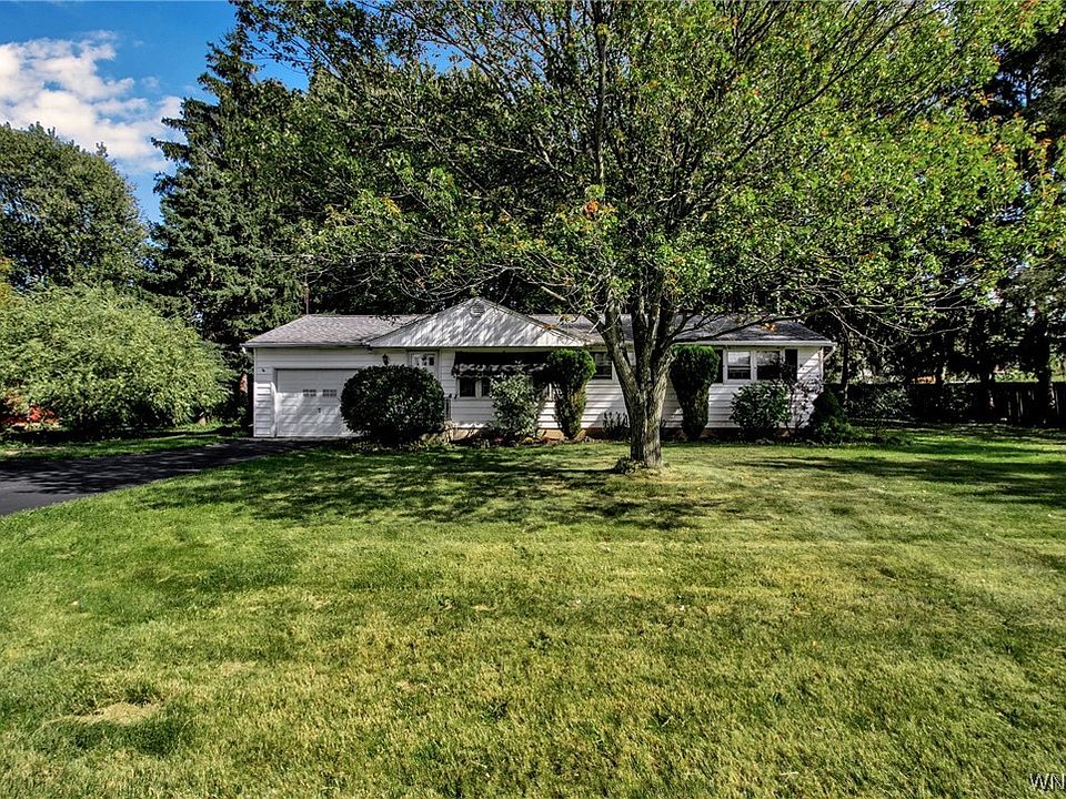 4383 Crescent Dr, Lockport, NY 14094 Zillow