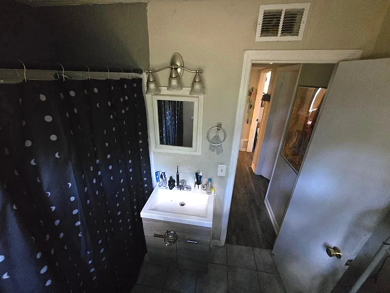 1724 Pepper Dr — Photo 5