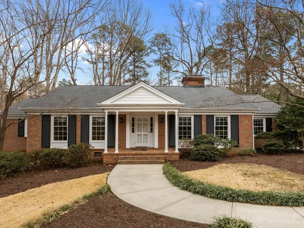 4030 Glen Laurel Dr, Raleigh, NC 27612