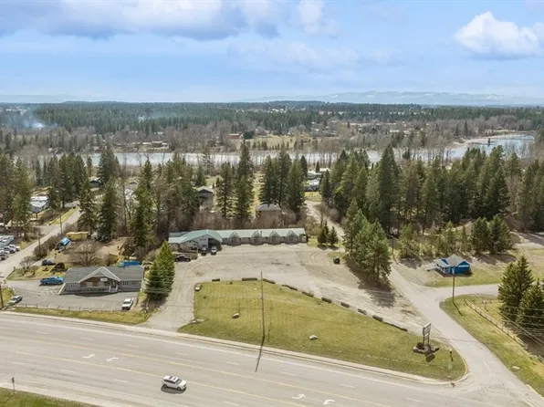 230 Us Highway 2 E, Columbia Falls, MT 59912