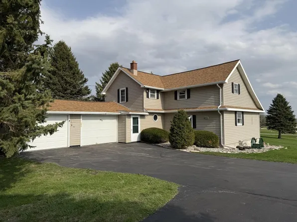 W2247 County Road W, Mount Calvary, WI 53057