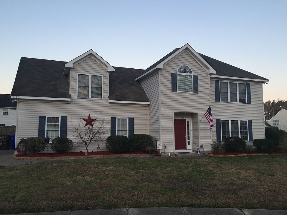 1st image of 1139 Woods Pkwy