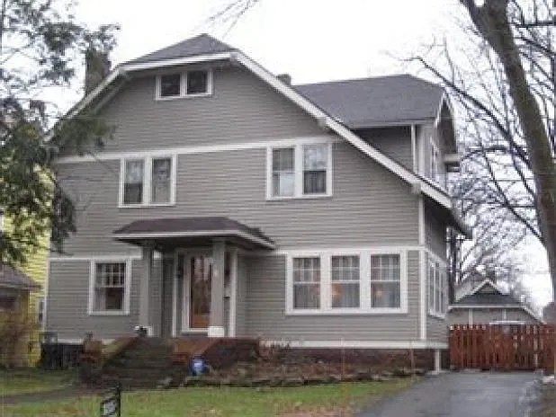 3115 Berkshire Rd photo 1