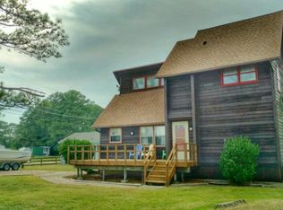 7569 Eastside Rd, Chincoteague, VA 23336