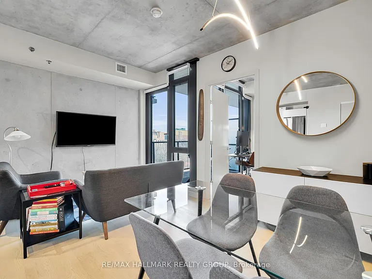 203 Catherine St #601 — Photo 16