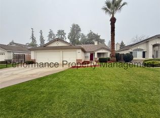 3809 Burnaby Dr, Bakersfield, CA 93312