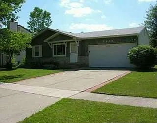 9228 Abbey Ln photo 1