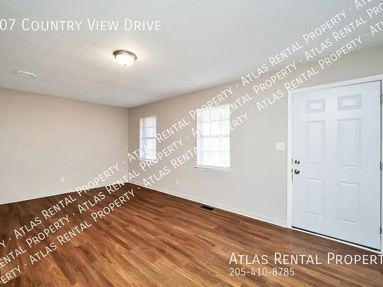 607 Country View Dr — Photo 4