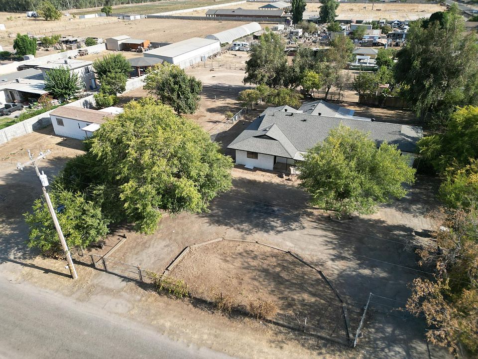 1st image of 6927 W Yale Ave