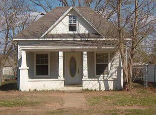 504 S 3rd St, Tuttle, OK 73089