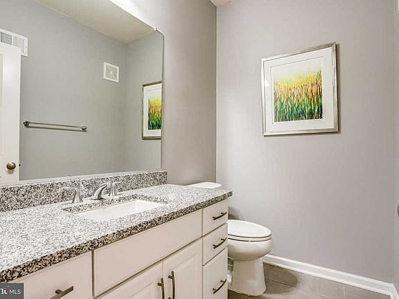 4th image of 43047 Stuarts Glen Ter Unit 115