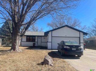 2440 SW 18th St, Lincoln, NE 68522