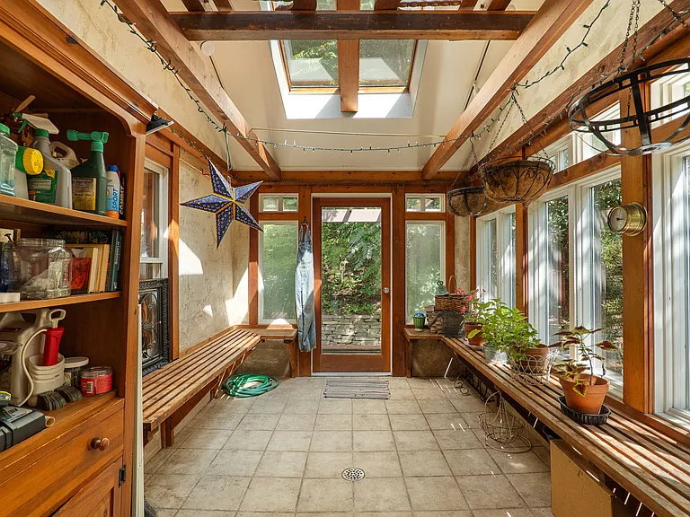 150 Avondale Ridge Rd — Photo 23