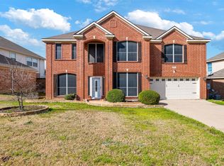 5004 Valleyside Dr, Fort Worth, TX 76123