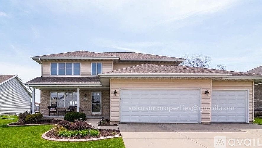 1st image of 3107 Collingwood Dr