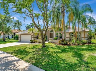 1038 Poplar Cir, Weston, FL 33326