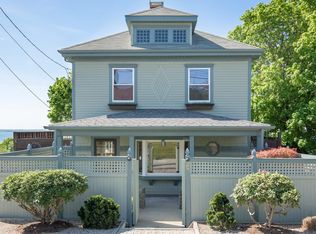 28 Standish Ave, Hull, MA 02045