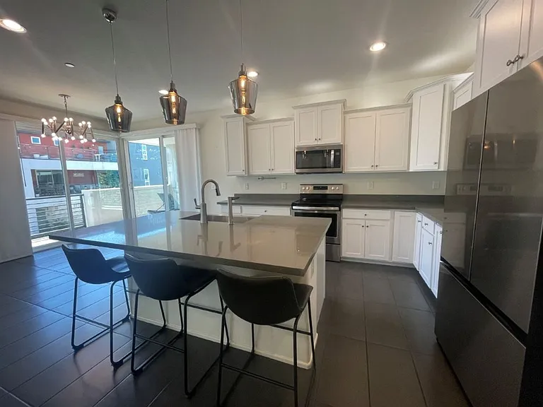 1250 N Abbey Ln #282 — Photo 5