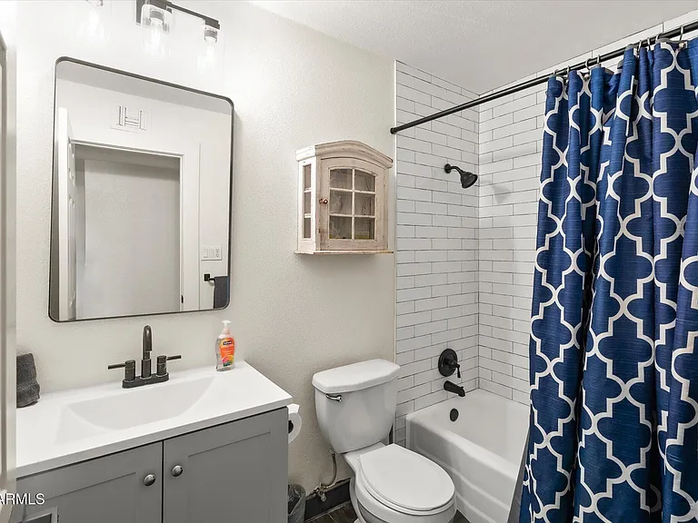 423 N 73rd Pl — Photo 39