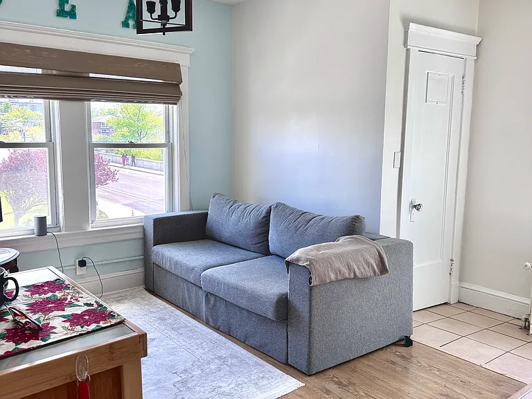 415 Sunset Ave #2 — Photo 8
