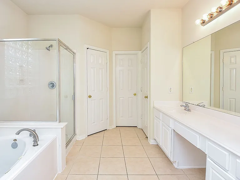 15119 Newfield Bridge Ln — Photo 25