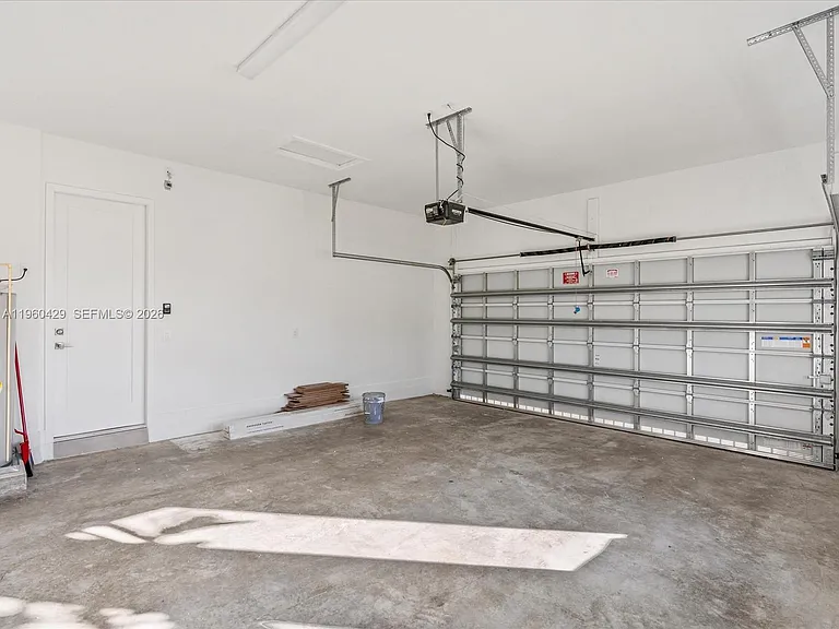 19701 NE 16th Pl — Photo 97
