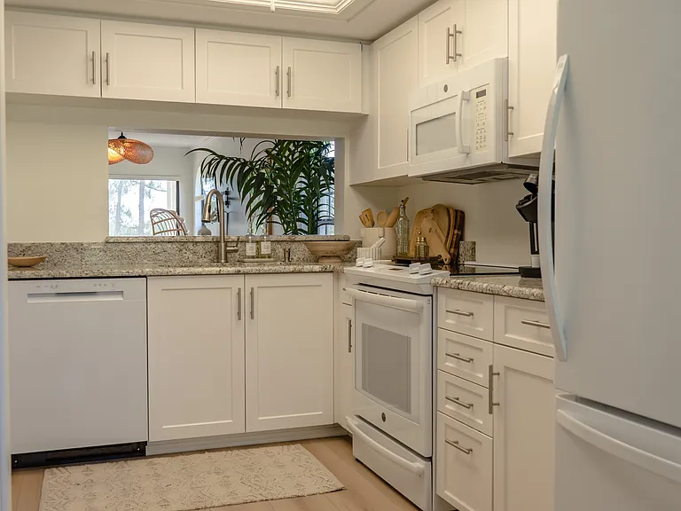 265 Deerwood Cir #10 — Photo 12