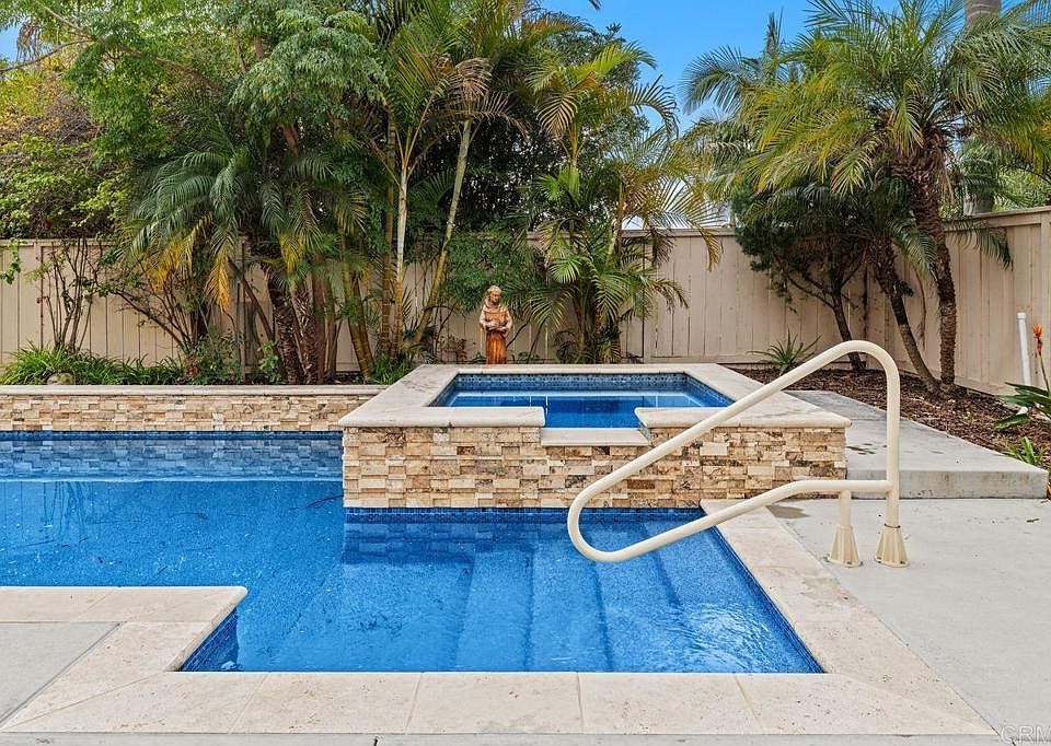 1st image of 1825 Hummock Ln