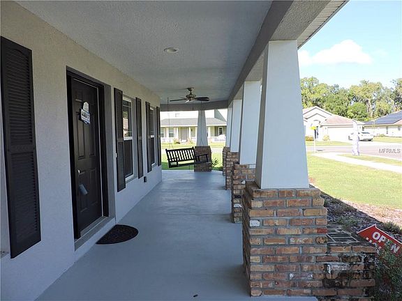 4th image of 1203 Wild Daisy Dr
