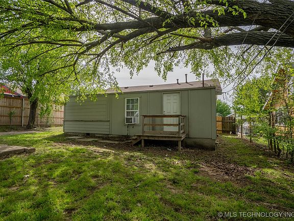 3rd image of 847 N Birmingham Pl