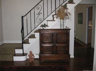 72 Timber Mill Rd, Stamford, CT 06903