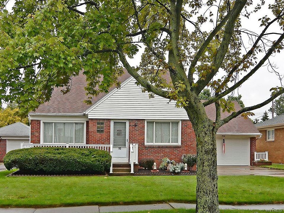 1st image of 90 Homesgarth Ave