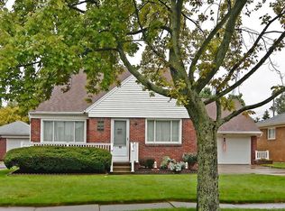 90 Homesgarth Ave, Cheektowaga, NY