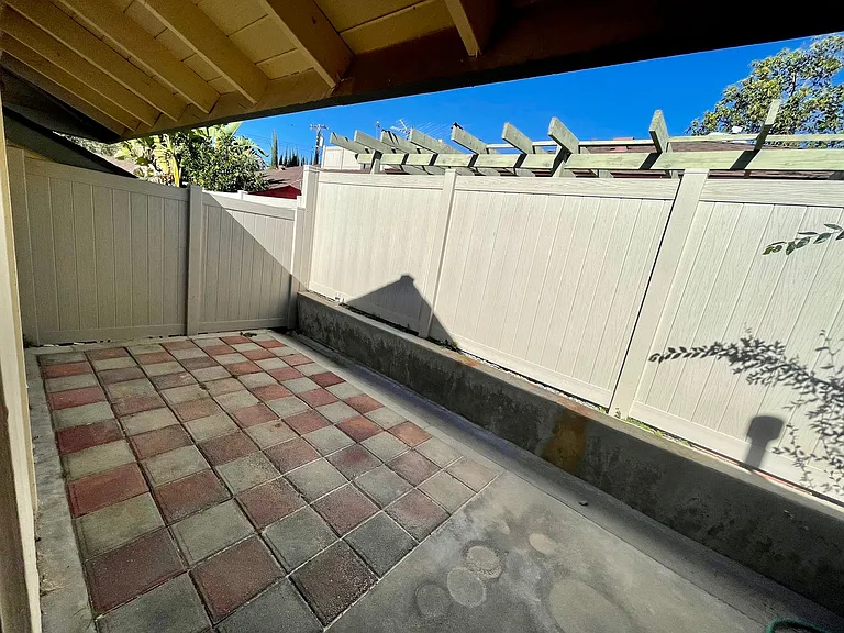 17854 Linda Dr — Photo 8
