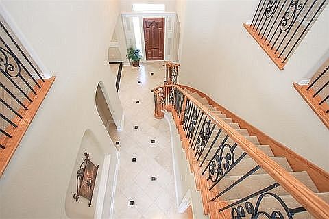 3rd image of 6018 Sandia Lake Ln