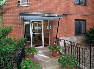 197 Kent St APT 12A, Brookline, MA 02446