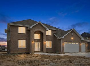 8214 Stanley Trl S, Frankfort, IL 60423