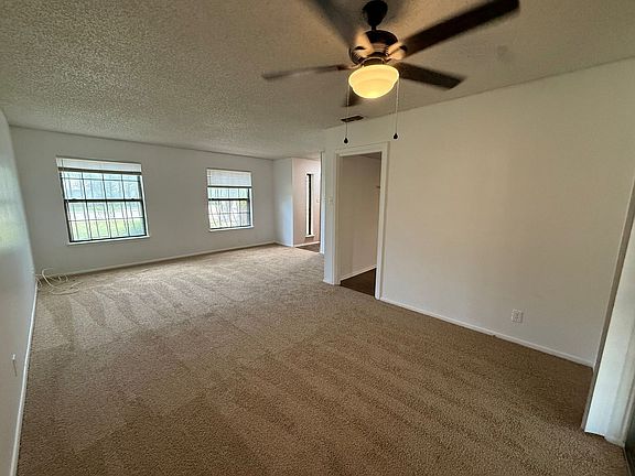 3rd image of 5422 Timber Trace St
