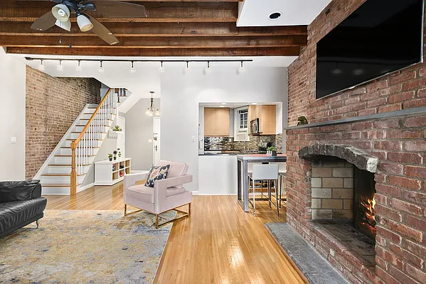 Sold by Compass | media 2