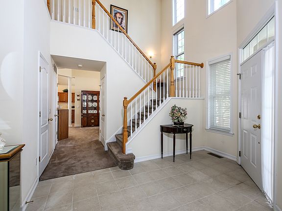 6 Bellefair Boulevard