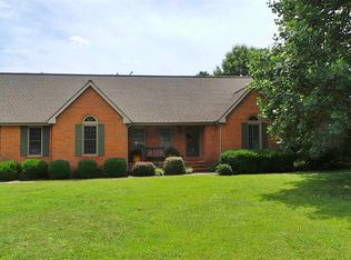 707 Juniper St, Calvert City, KY 42029