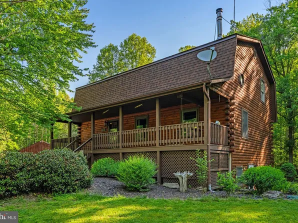 10418 Cliff Mills Rd, Marshall, VA 20115