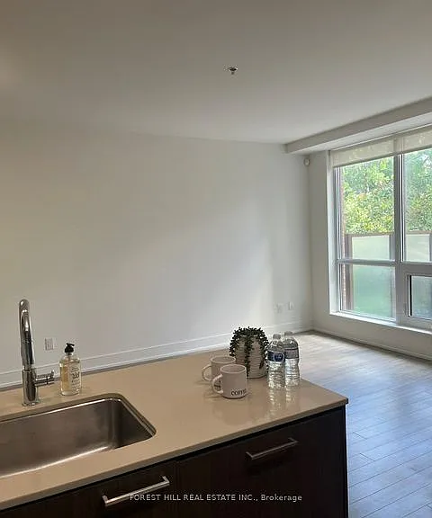 310 Tweedsmuir Ave #Townhouse 4 — Photo 14