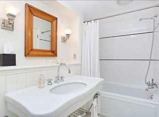 10 Sawmill Ter, Greenwich, CT 06830